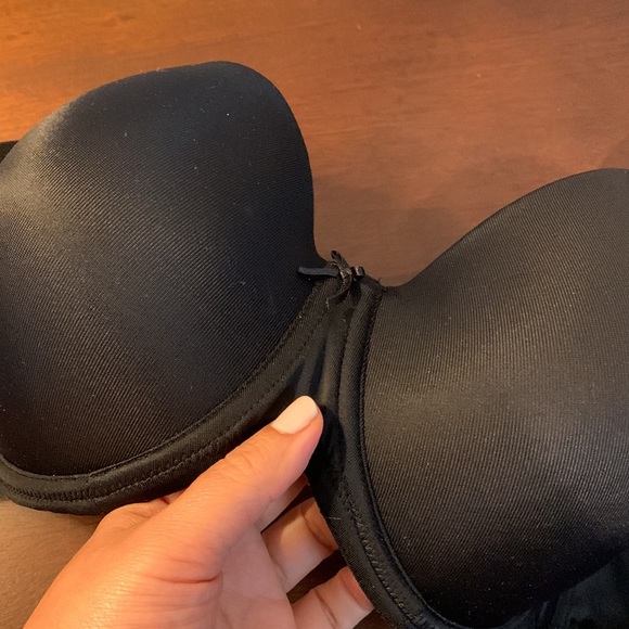 New w/t. Set of 2 black bras. Marks & Spencer. 36D UK - Picture 3 of 8